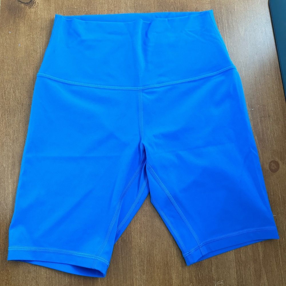 lululemon Align™ High-Rise Short 8” in Poolside
